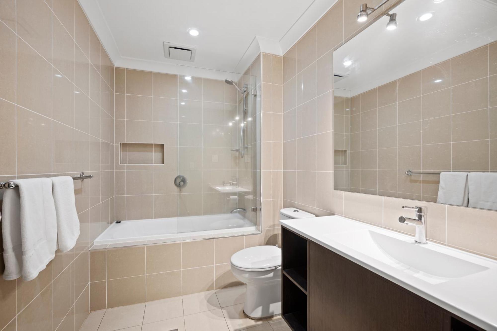 Carlyle Suites & Apartments Wagga Wagga Exterior photo